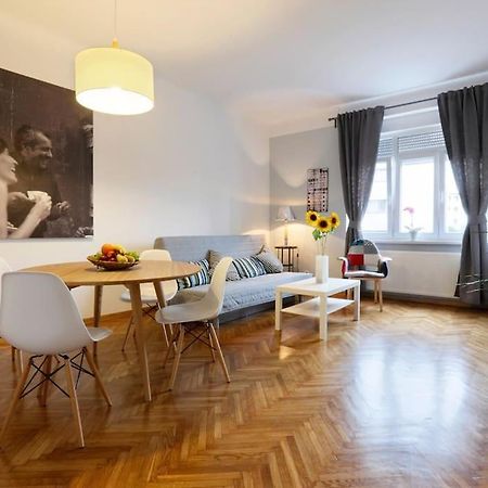 Sweet Corner Kvatric - Centar Grada Appartement Zagreb Buitenkant foto